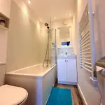 L'amiral Barnaud - Appt Proche De La Apartman
