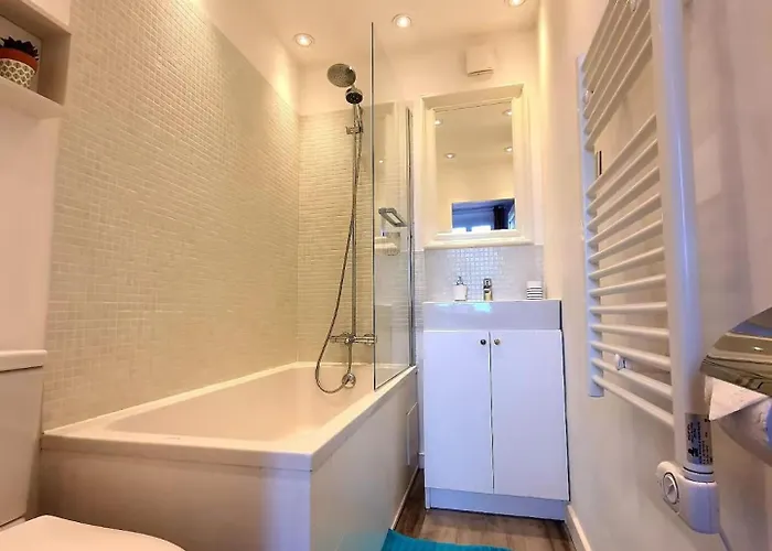 L'amiral Barnaud - Appt Proche De La Apartment